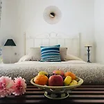Casa Buleria Гостьовий будинок 3*