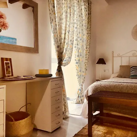 Casa Buleria 招待所 3*